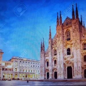 Montenapoleone Home Suite Home - con parcheggio incluso - with free guarded parking garage - Fashion district subway San Babila , Milano Italia