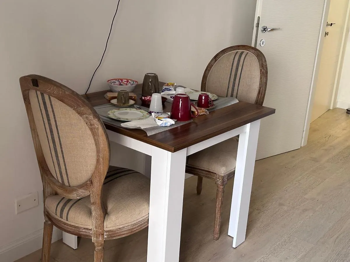 Delle Palme Rooms Elegante Monolocale In Centro Palermo Italia