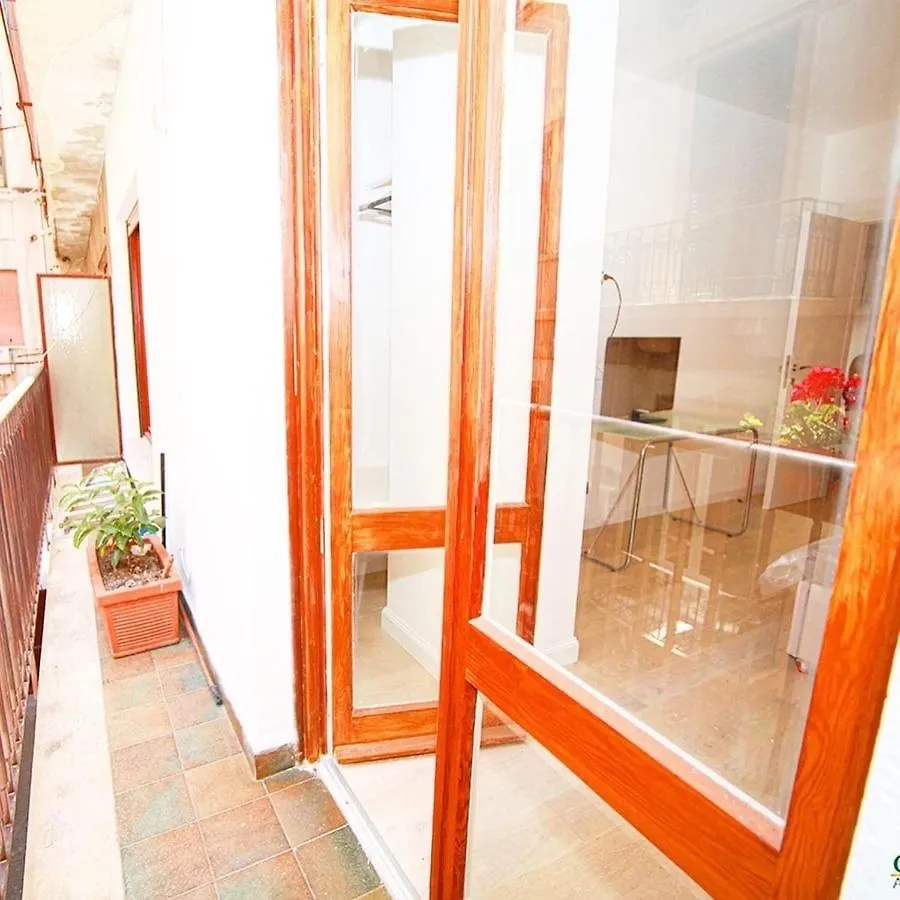 Apartamento Delle Palme Rooms Elegante Monolocale In Centro Palermo Italia